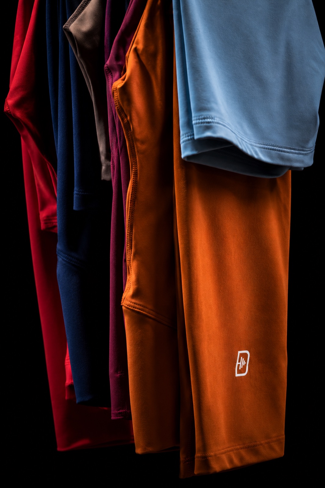 Colores DUX Training Women colgados